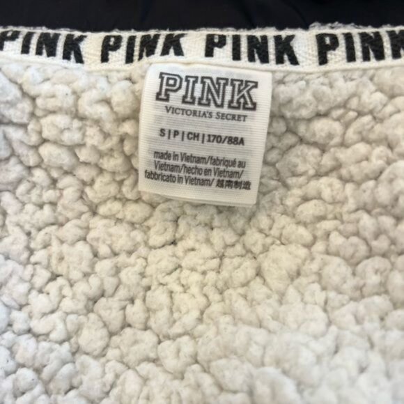 Victoria's Secret Pink Sherpa Lined Snap Button Coaches Jacket Black Logo Small - Picture 9 of 13